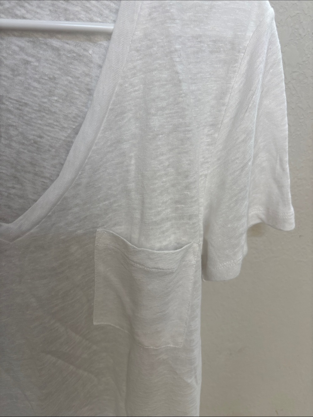 J. Crew White 100% linen V-Neck slubTank - Picture 4 of 6